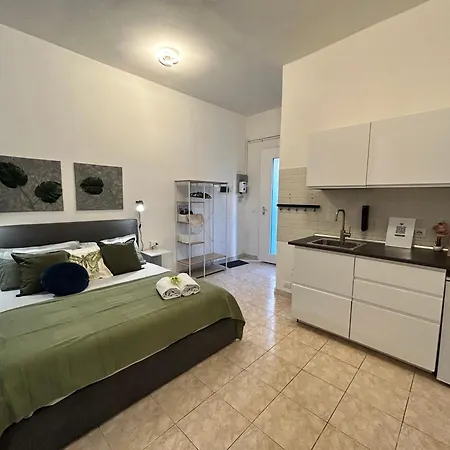 Cuddly Apt, Comodo Per Coppie E Parcheggio Apartament *